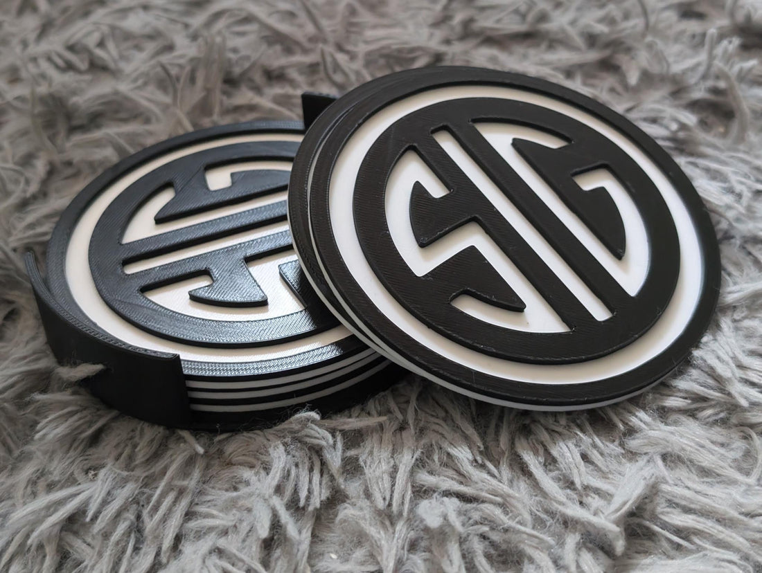 3D Printed SIG Coaster Set – 5-Piece Set with Holder | SIG Sauer Gun Logo Coasters | Tactical Home Decor Gift