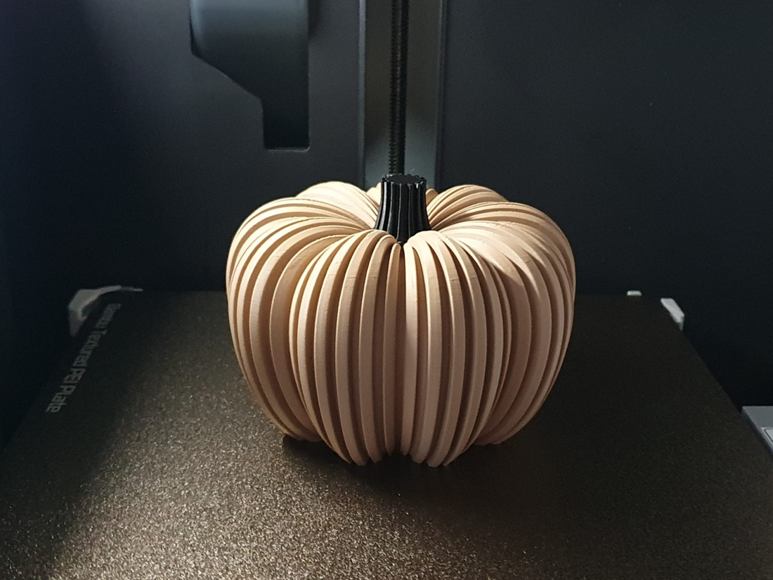 3D Printed Pumpkin Tealight Holder | Halloween & Fall Tealight Decor